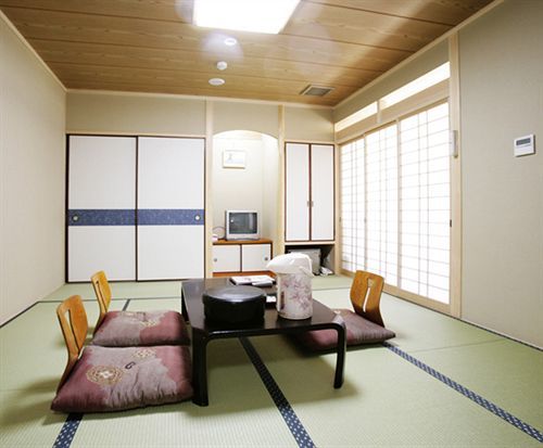 ホテル佐野家 3*